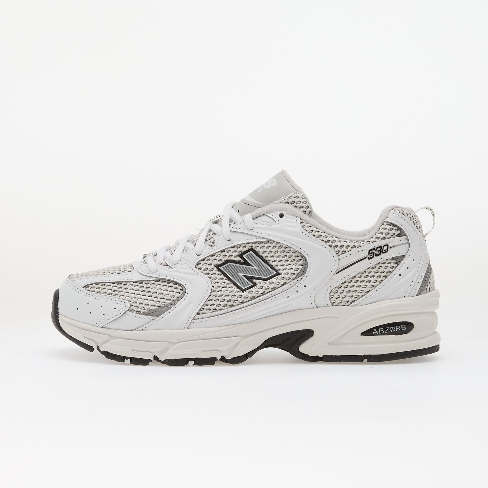Tenisky New Balance 530 White/ Silver Metallic/ Black EUR 40