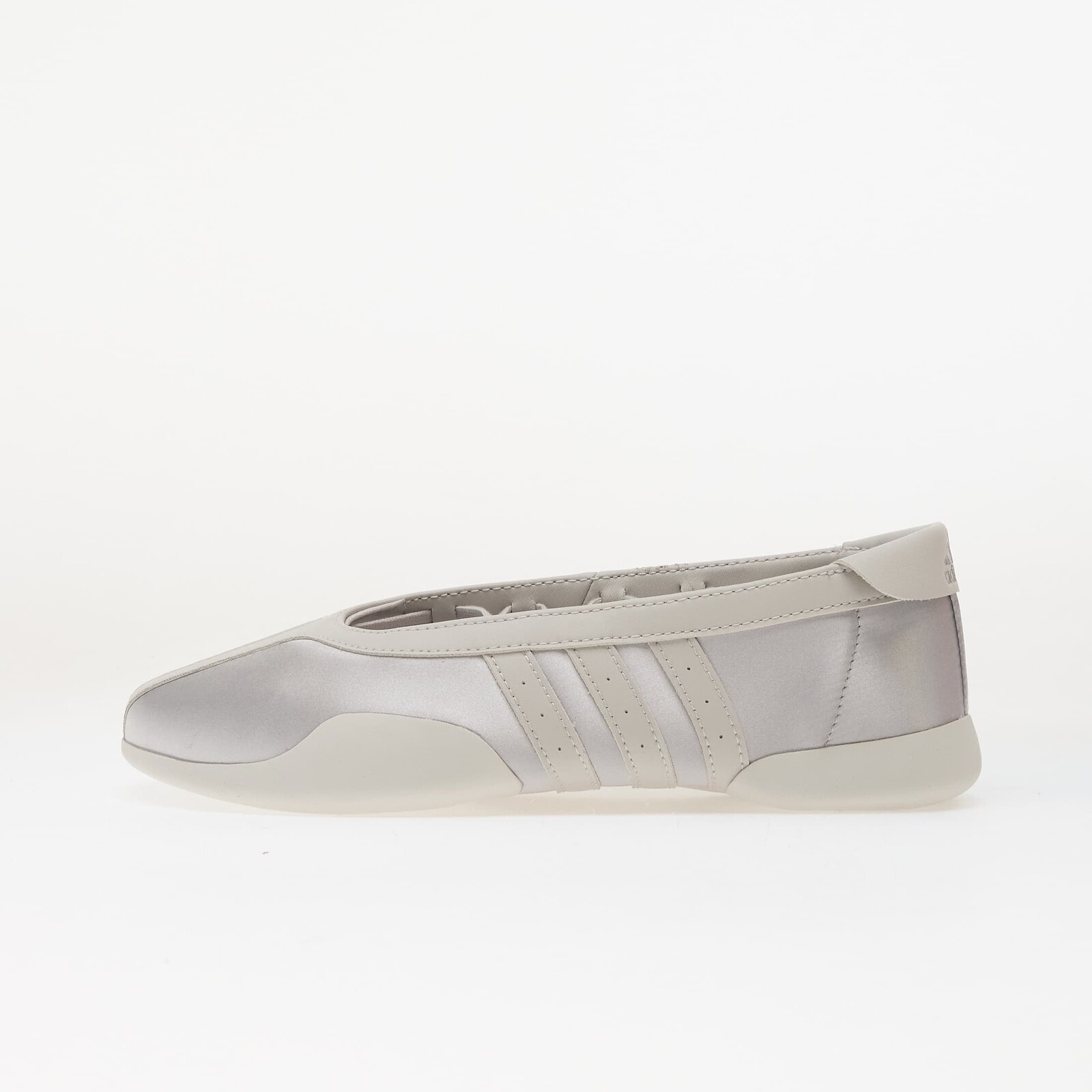 Tenisky adidas Taekwondo Mei Ballet Silver Met./ Grey One/ Ftwr White EUR 7.5