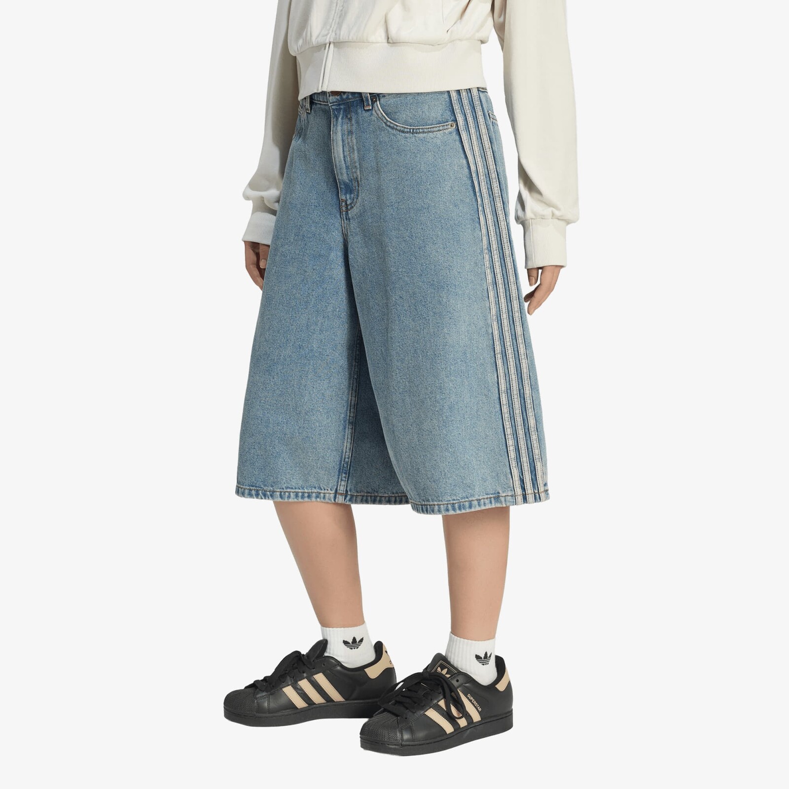 Šortky adidas Mid Rise Denim Jorts Worn Blue Denim 4