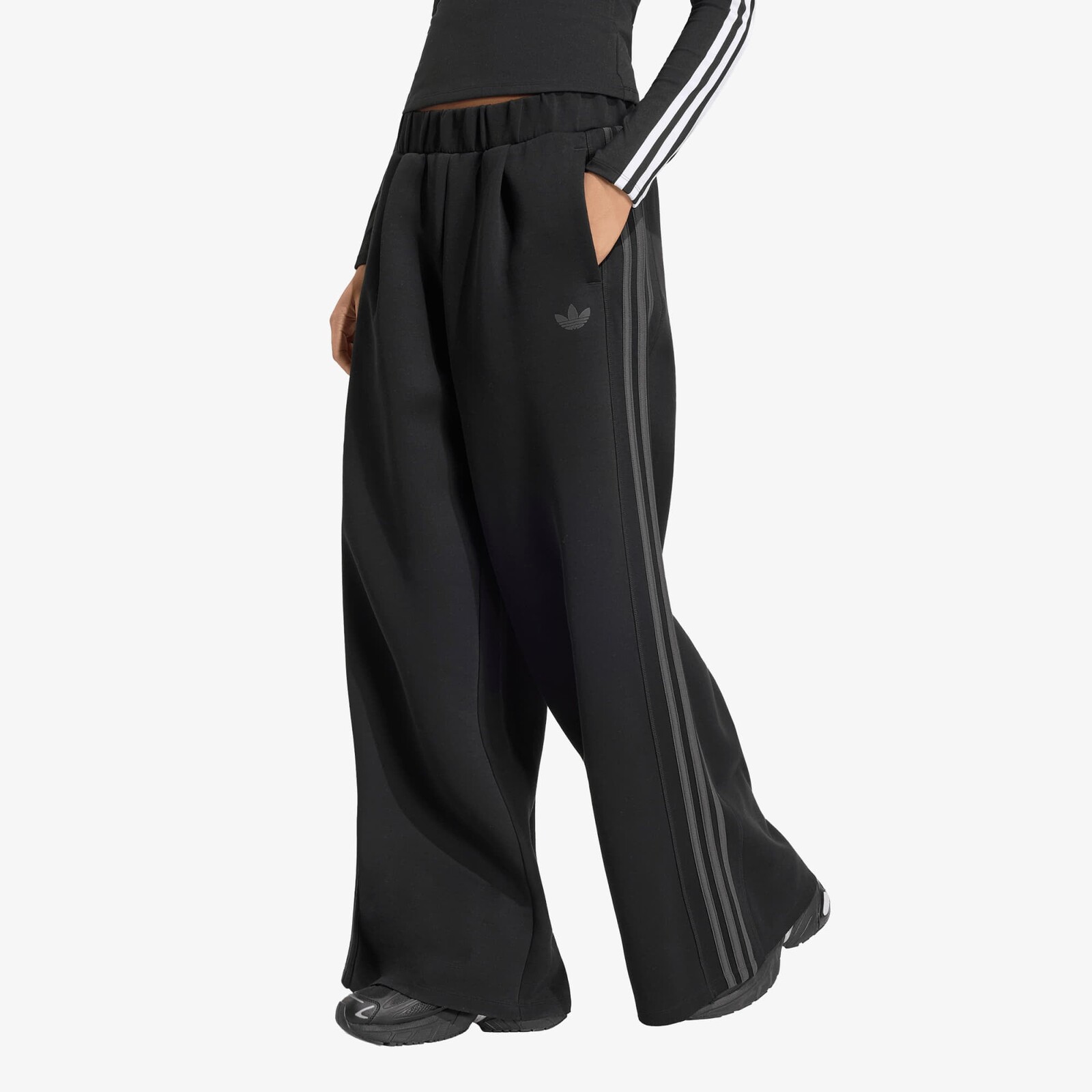 Tepláky adidas Sst 2.0 Long Trackpant Black/ Utility Black L