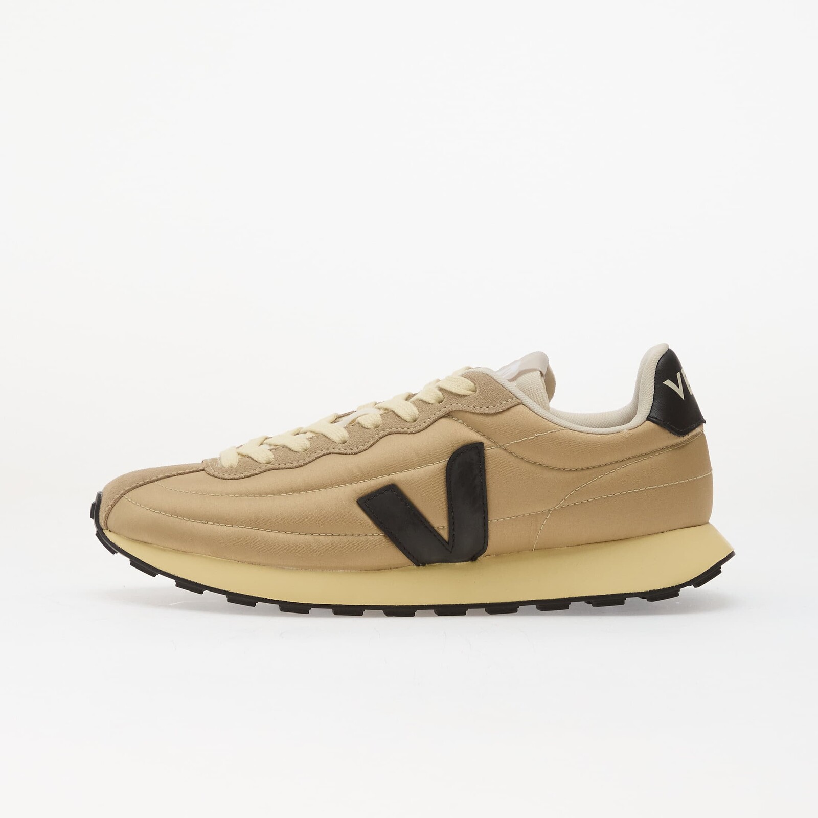Tenisky Veja Belem Nolyn Almond/ Black EUR 38