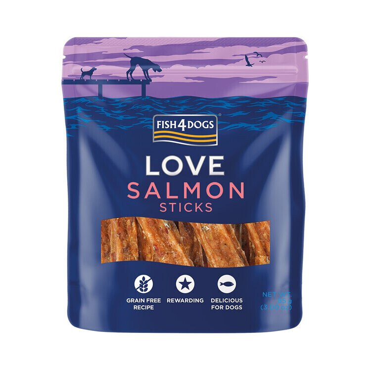 FISH4DOGS Maškrty pre psov LOVE s lososom - tyčinky 85 g