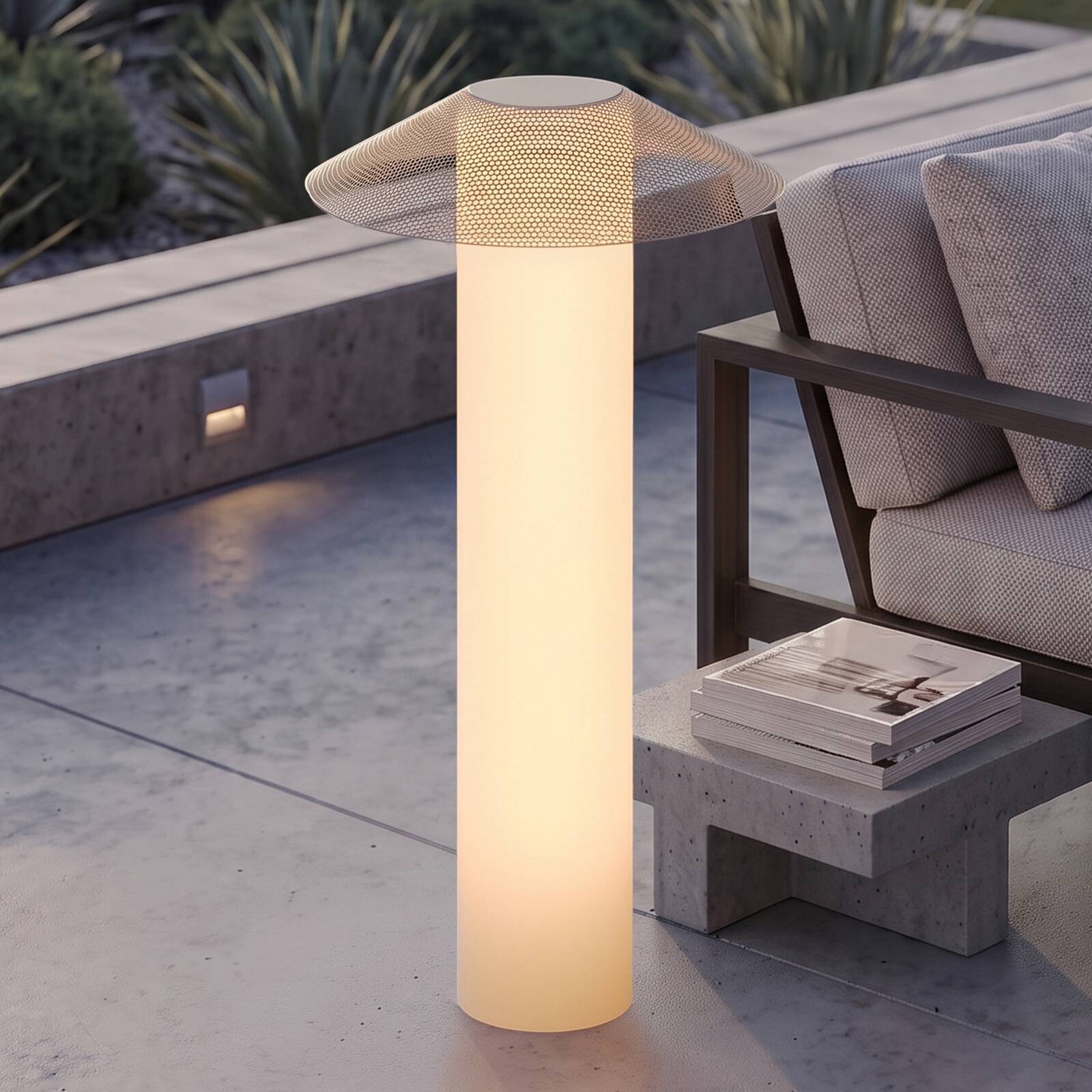 LED terasové svietidlo Lucande ZAMIRAS, 110 cm, strieborné, IP65