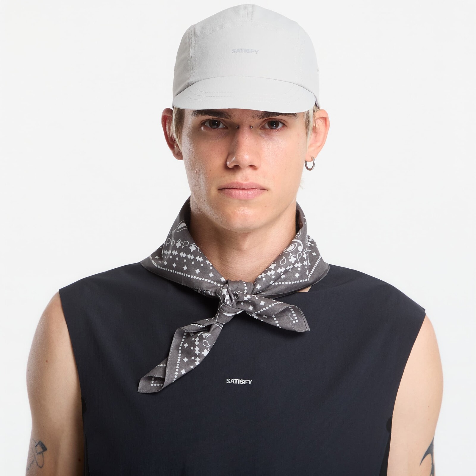 Šiltovka Satisfy PeaceShell Cordura Trail Cap Light Grey Universal
