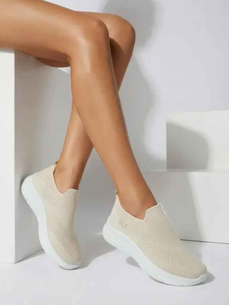 Dámske Slip-On Tenisky Resti Selina Béžové