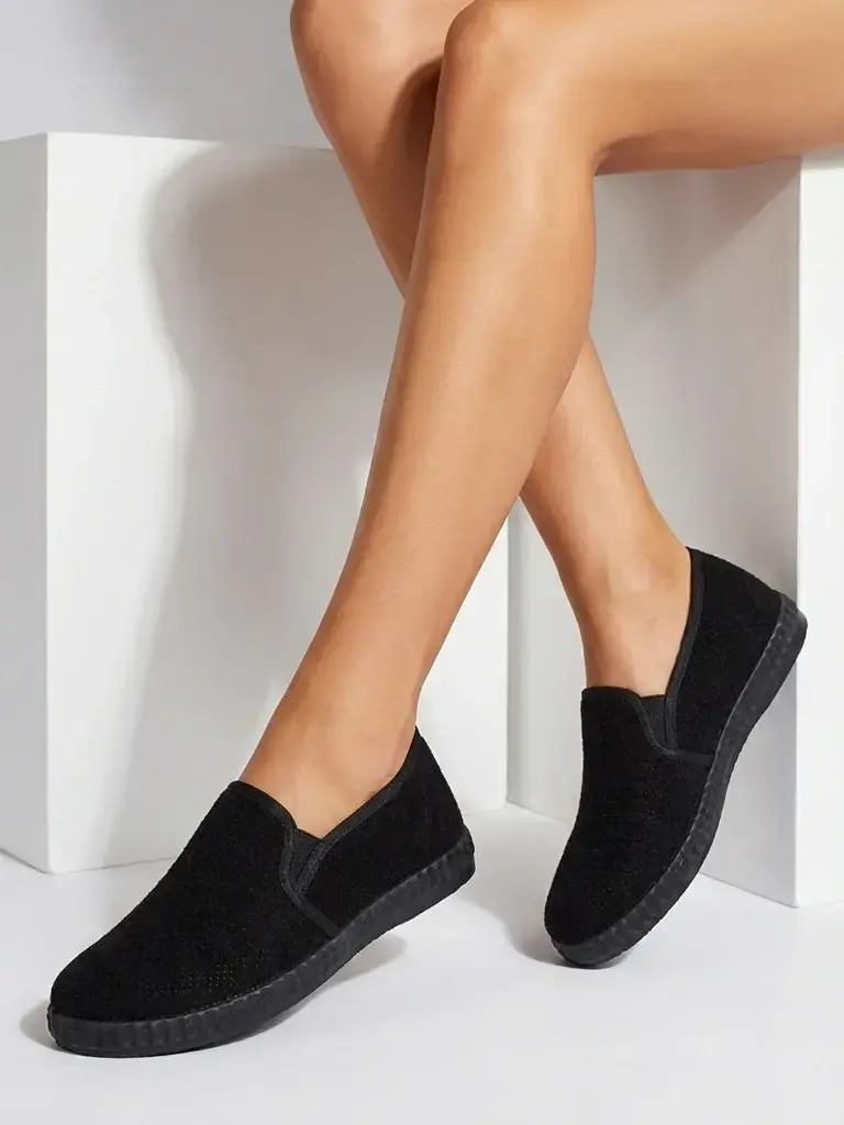 Dámske slip-on topánky Resti Rivs NERO