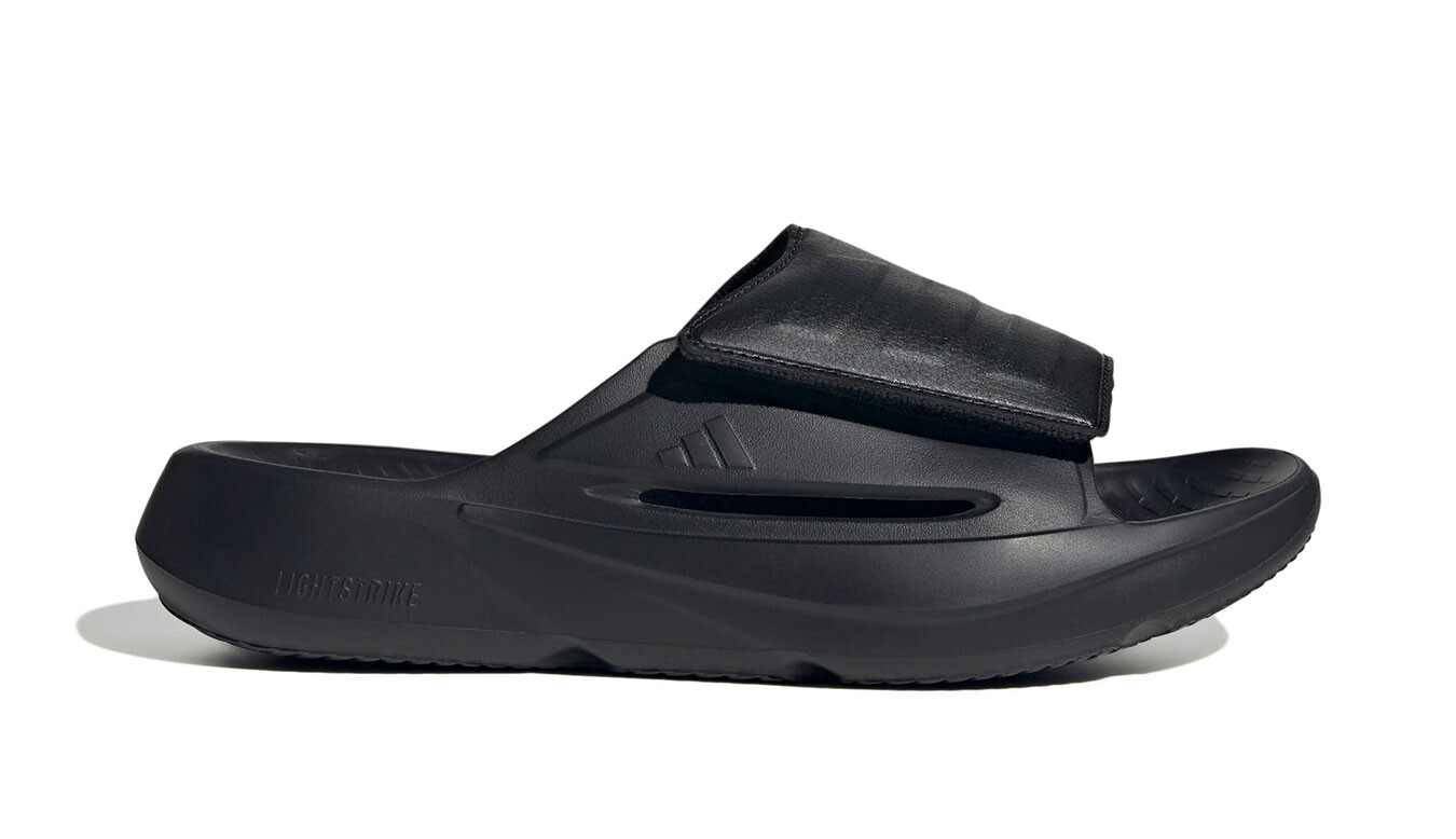 Adidas Lightblaze šľapky čierne