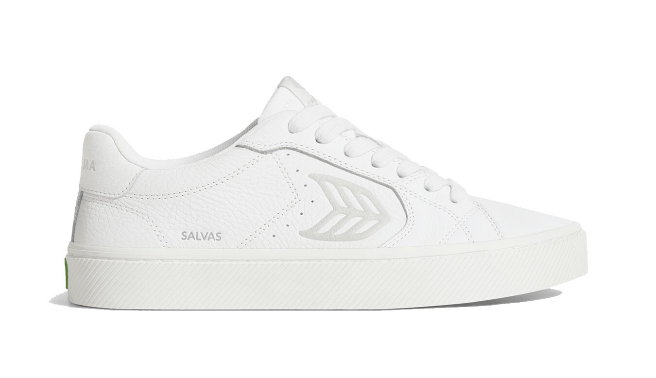 Sneakers - Cariuma Salvas White