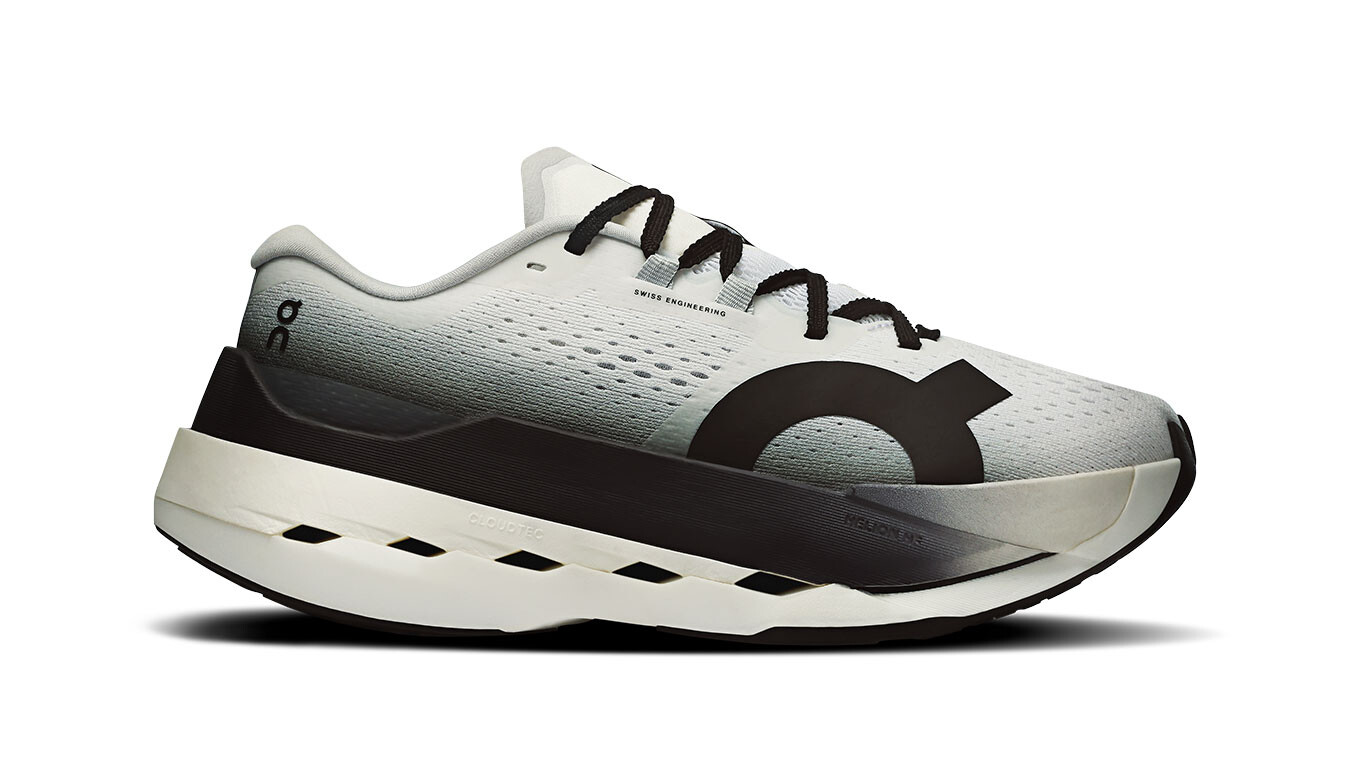 Sneakers - On Cloudboom Max White