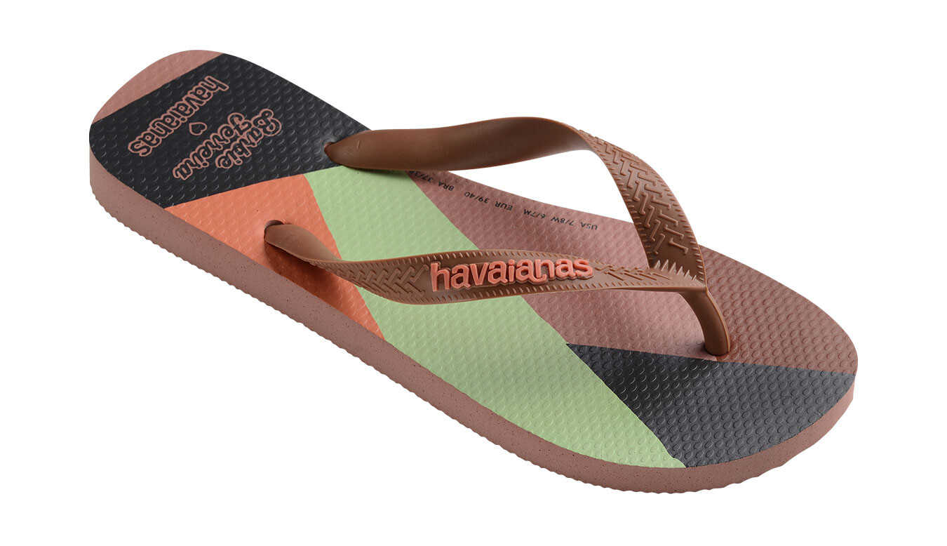 Žabky Havaianas x Barbie Ferreira Crocus Rose