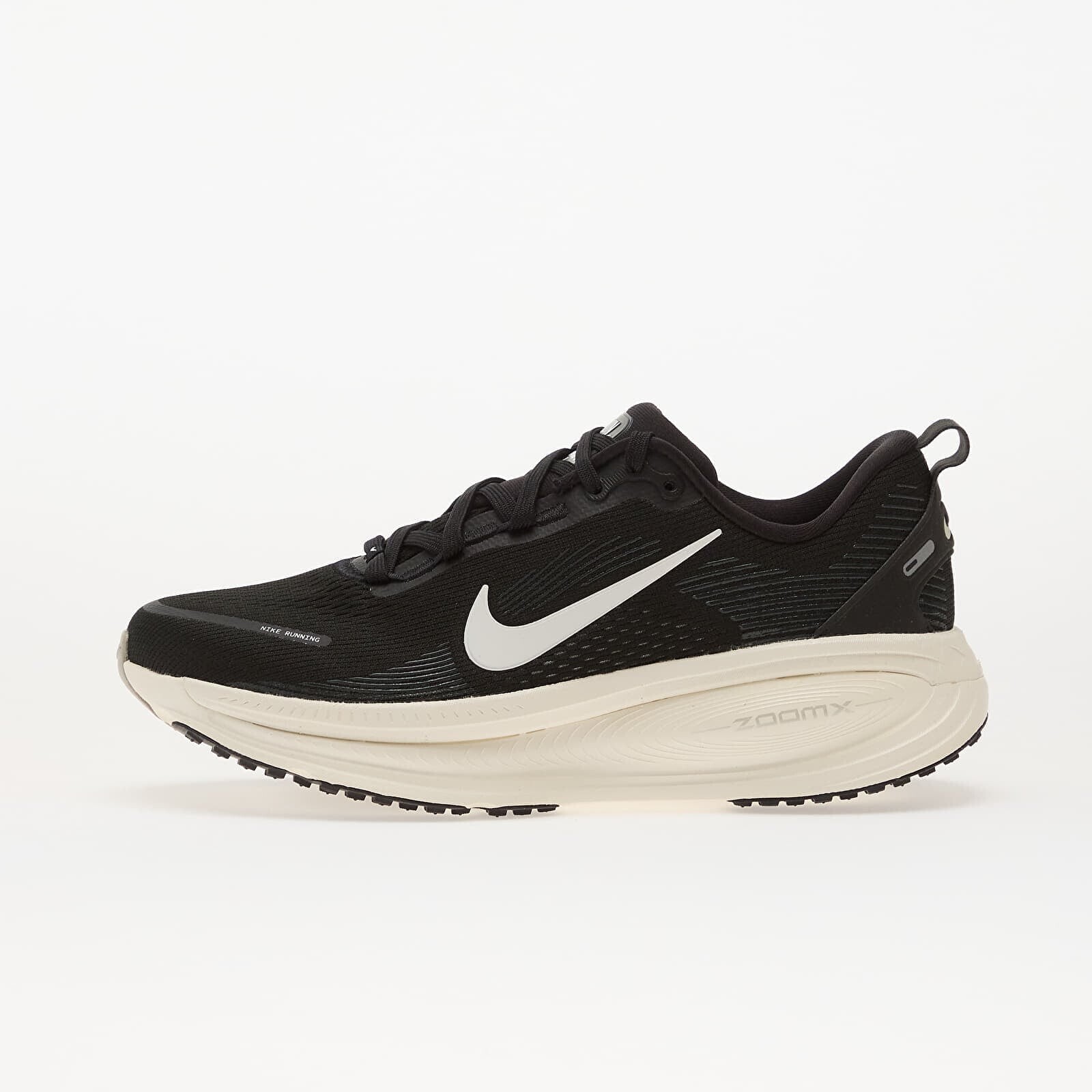 Tenisky Nike Vomero 18 Black/ Summit White-Coconut Milk-Lt Iron Ore EUR 43
