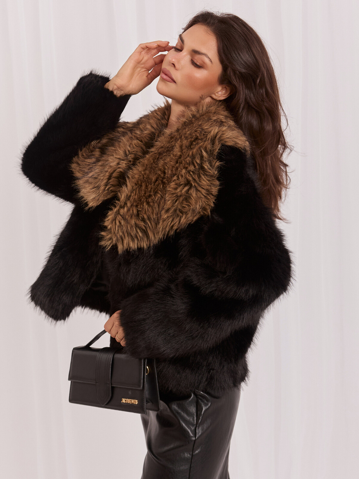 Čierno-béžová bunda