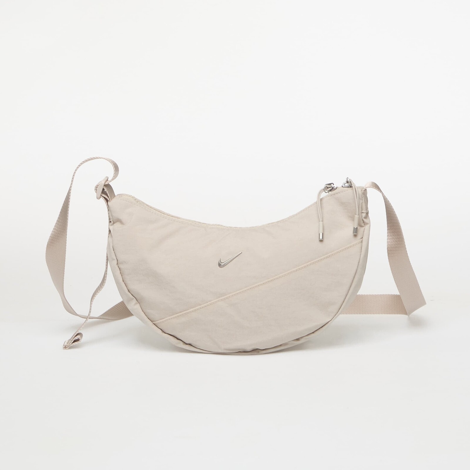 Taška Nike Aura Crescent Crossbody Bag 4L Cream Ii/ Cream Ii/ Mt Silver Brl 4 l