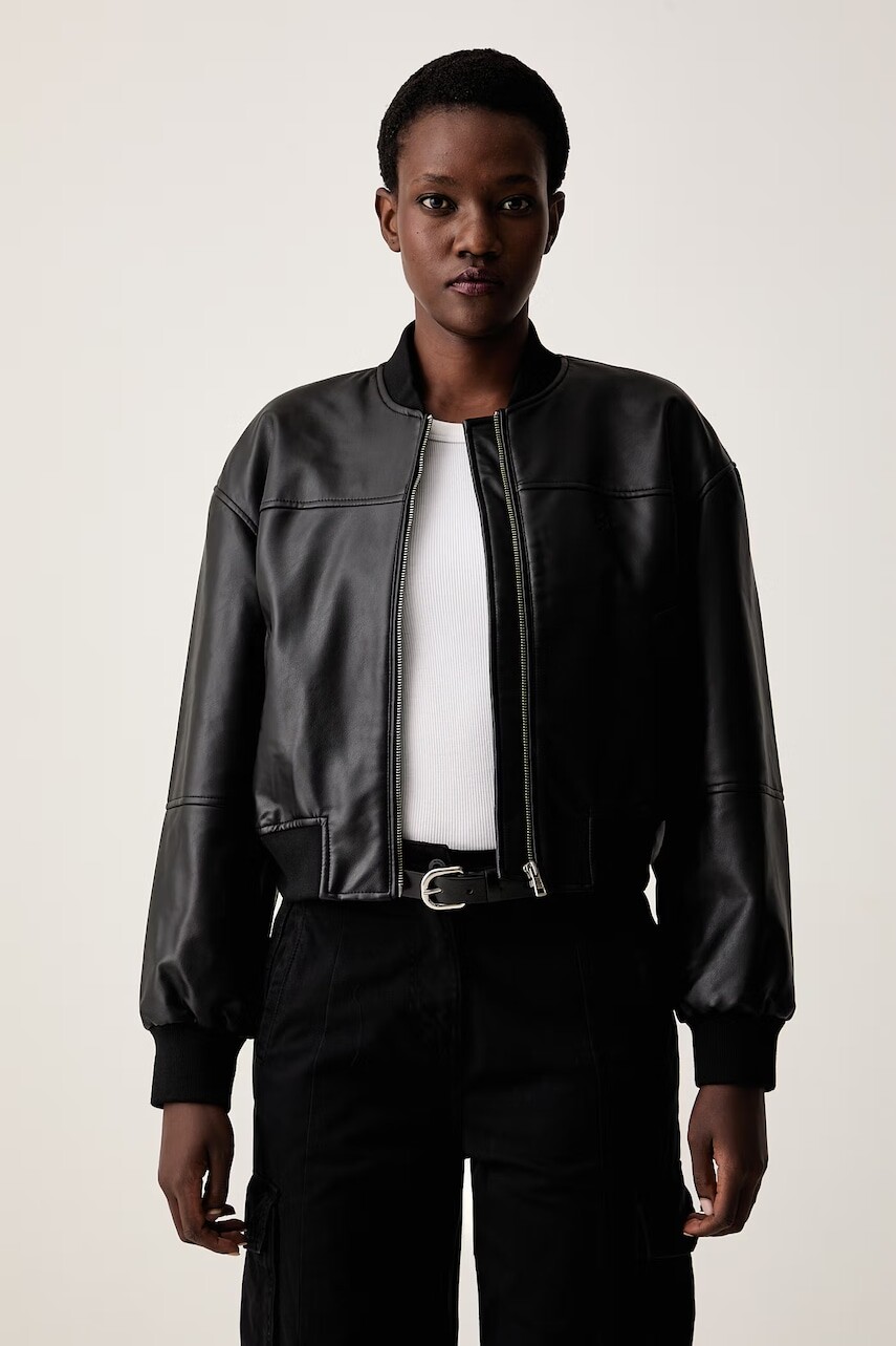 Guess Jeans bunda bomber dámska z imitácie kože