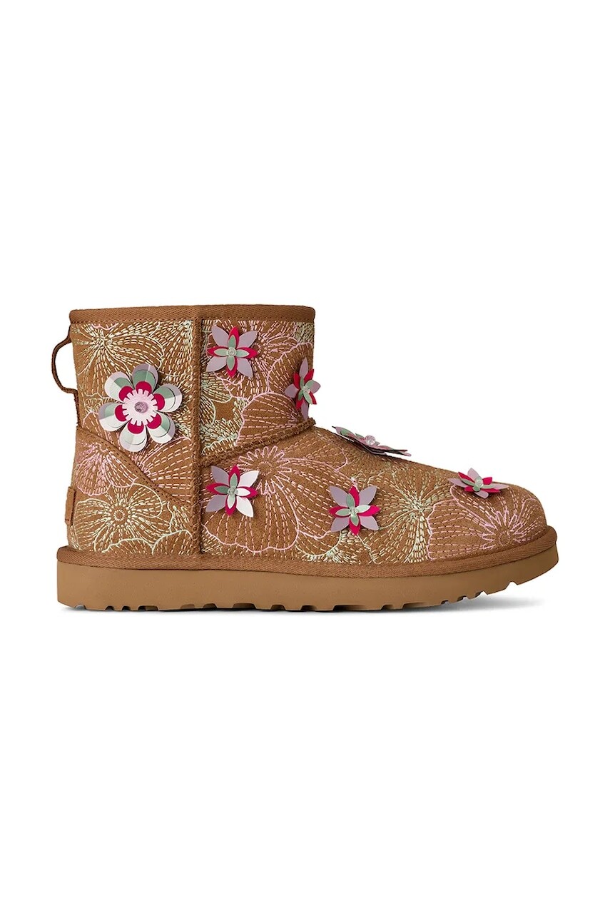 UGG Semišové snehule UGG W Classic Mini Meadow
