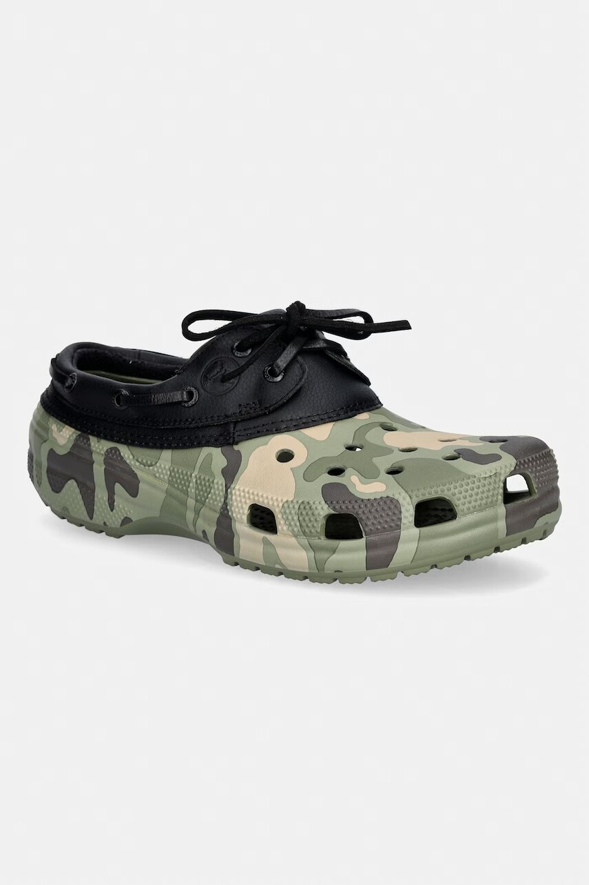 Crocs mokasíny pánske Classic Duck Camo Boat Shoe