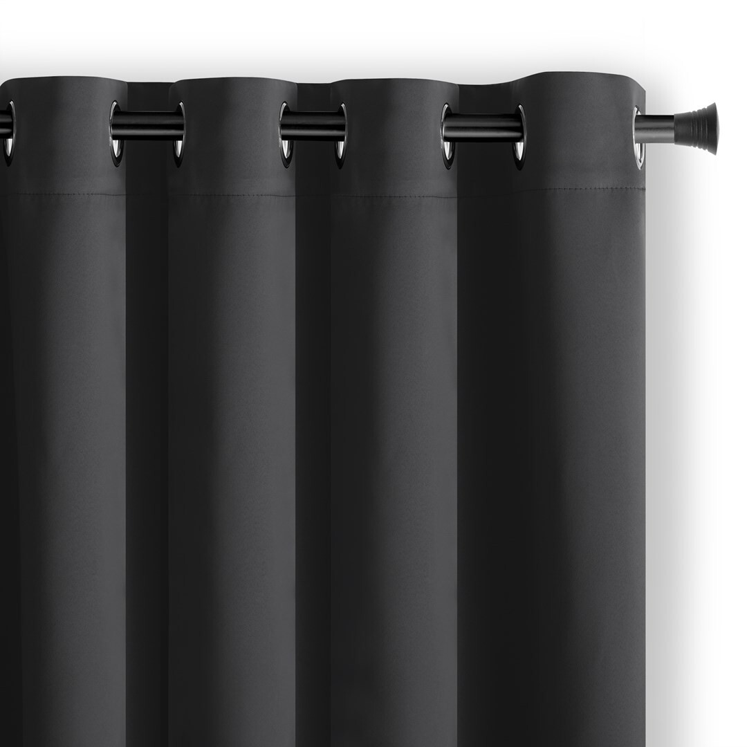 Záves AmeliaHome Blackout s priechodkami 140x245 cm čierny