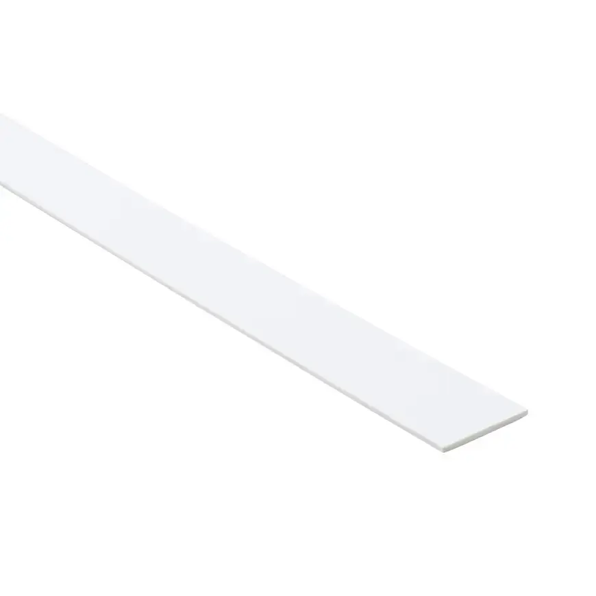 Profil plochý PCV biely 30x2mm 2.6m