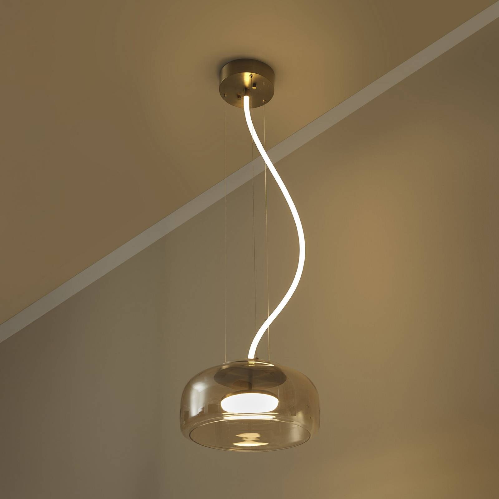 LED závesné svietidlo OSRAM DECOR GLOW, jantárová/zlatá, Ø 38 cm, smer svetla