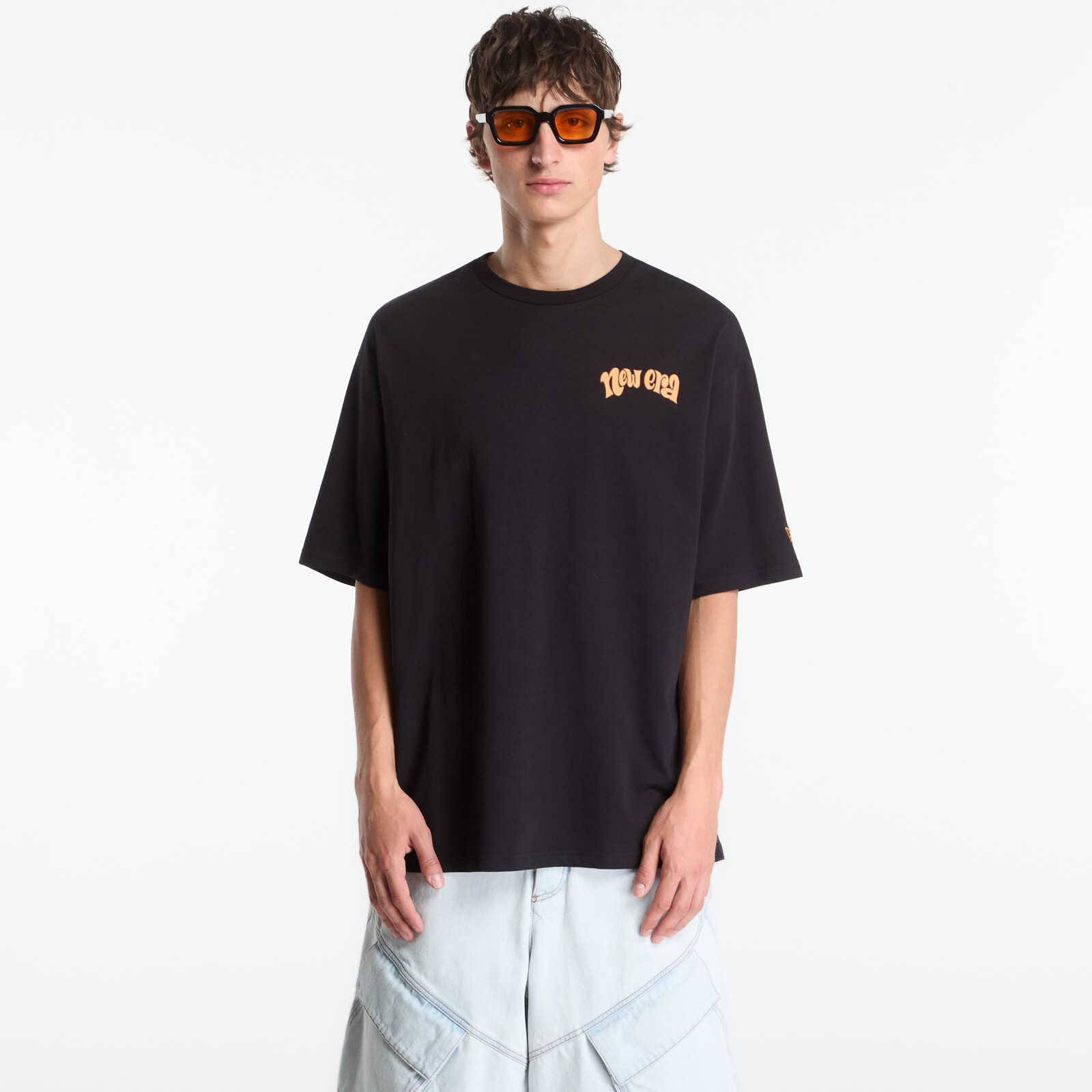 Tričko New Era Food Character Graphic OS Tee UNISEX Black L