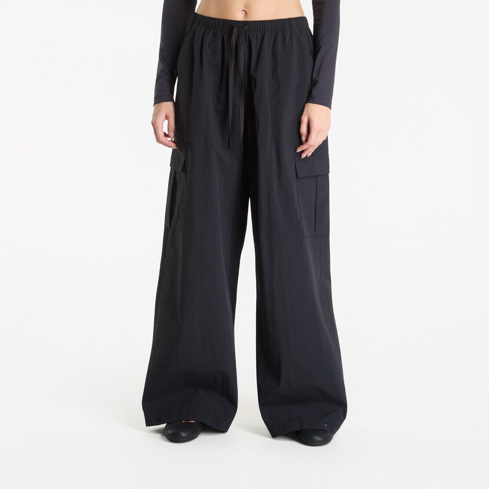 Kalhoty New Balance Woven Cargo Pant Black Bk L