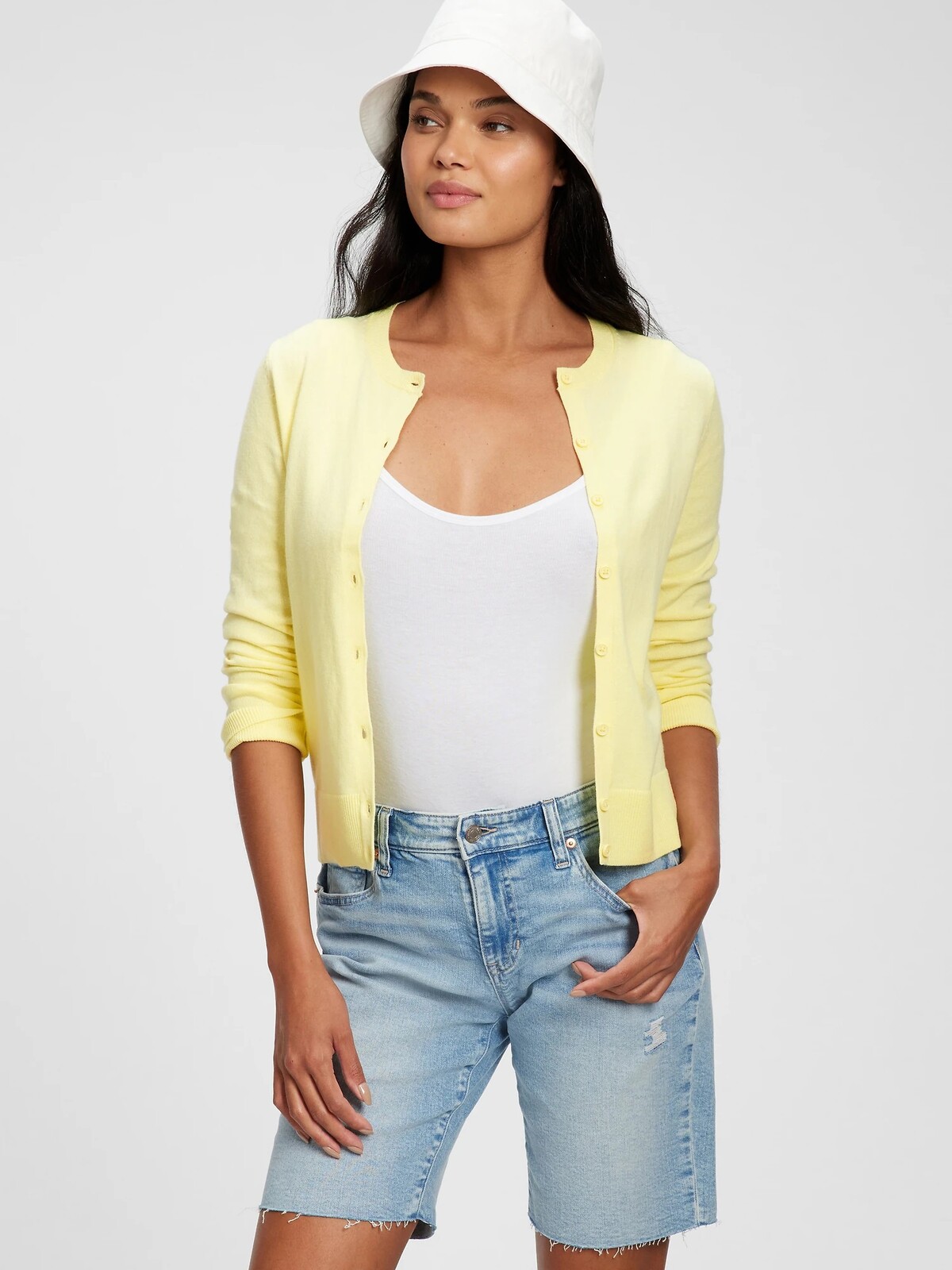 GAP Light Button Cardigan - Women
