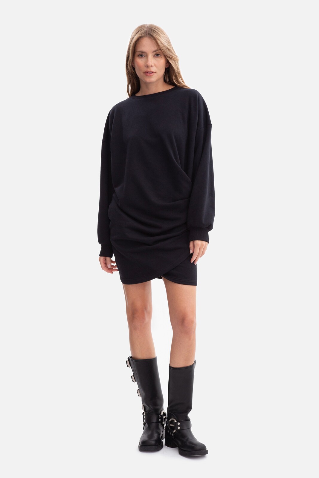 BeWear Woman's Knit dress with side pleats - black