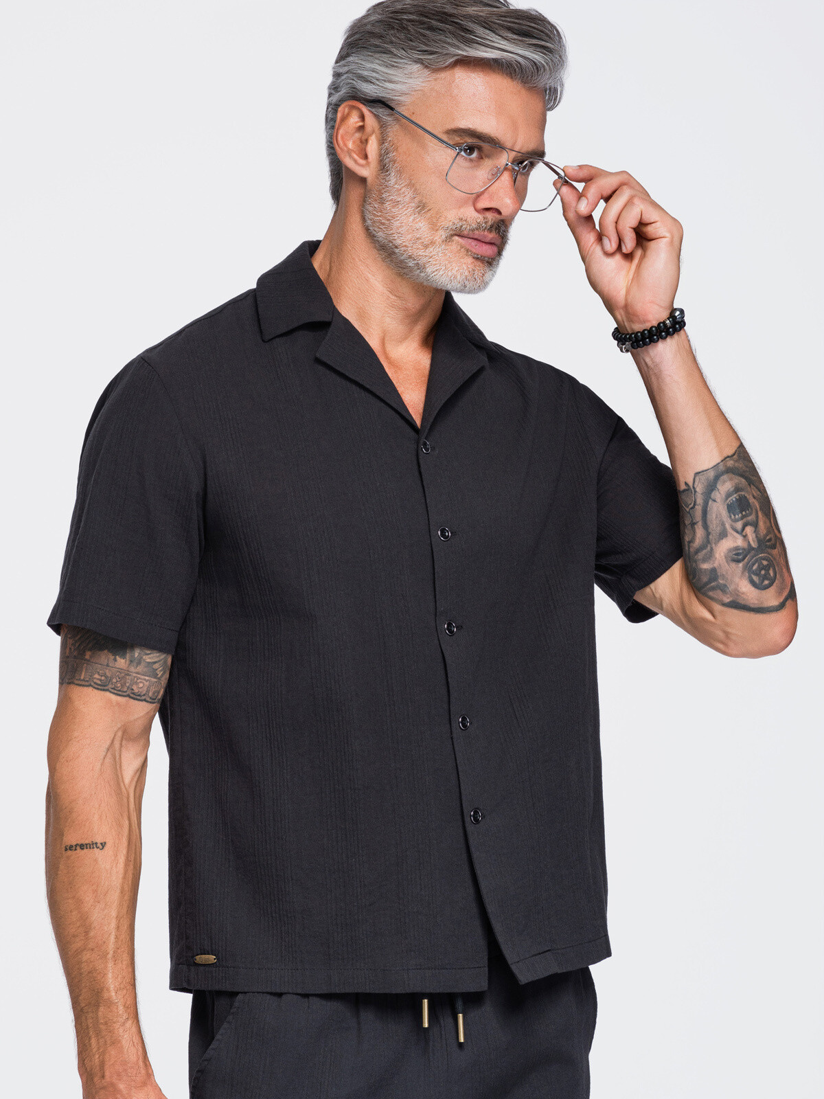 Ombre Men’s cotton shirt with a Cuban collar – black