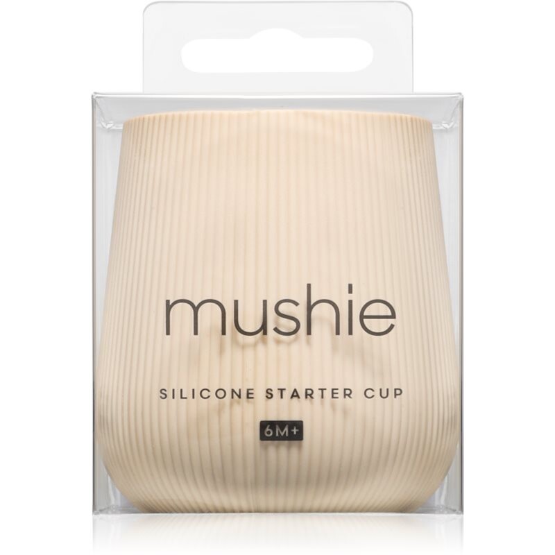 Mushie Starter Training Cup tréningový hrnček Shifting Sand 6m+ 1 ks