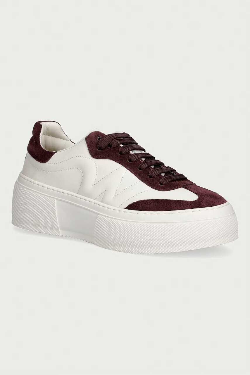 Weekend Max Mara sneakers dámske kožené