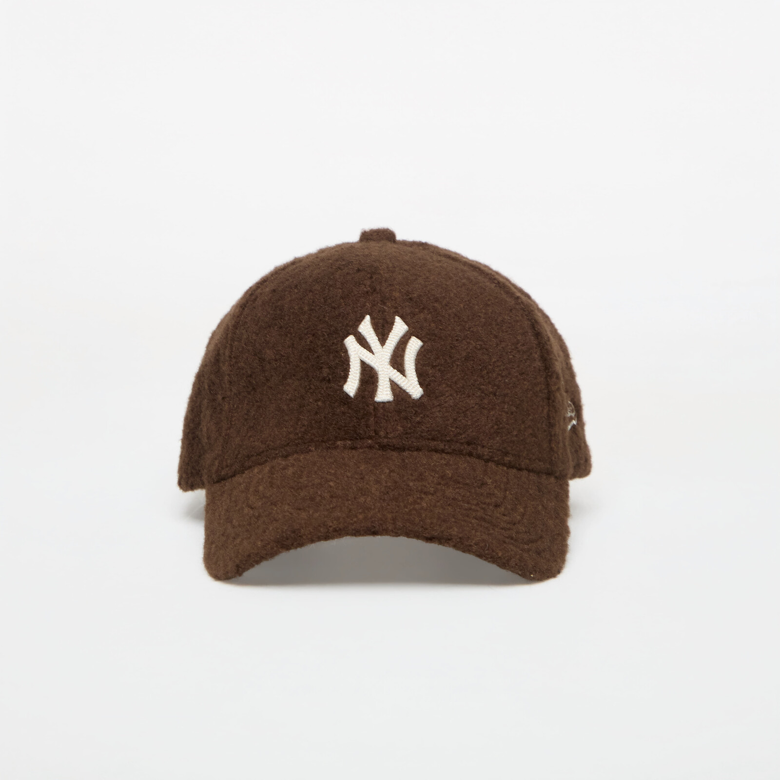 Šiltovka New Era 9FORTY MLB Winter Borg New York Yankees Brown Universal