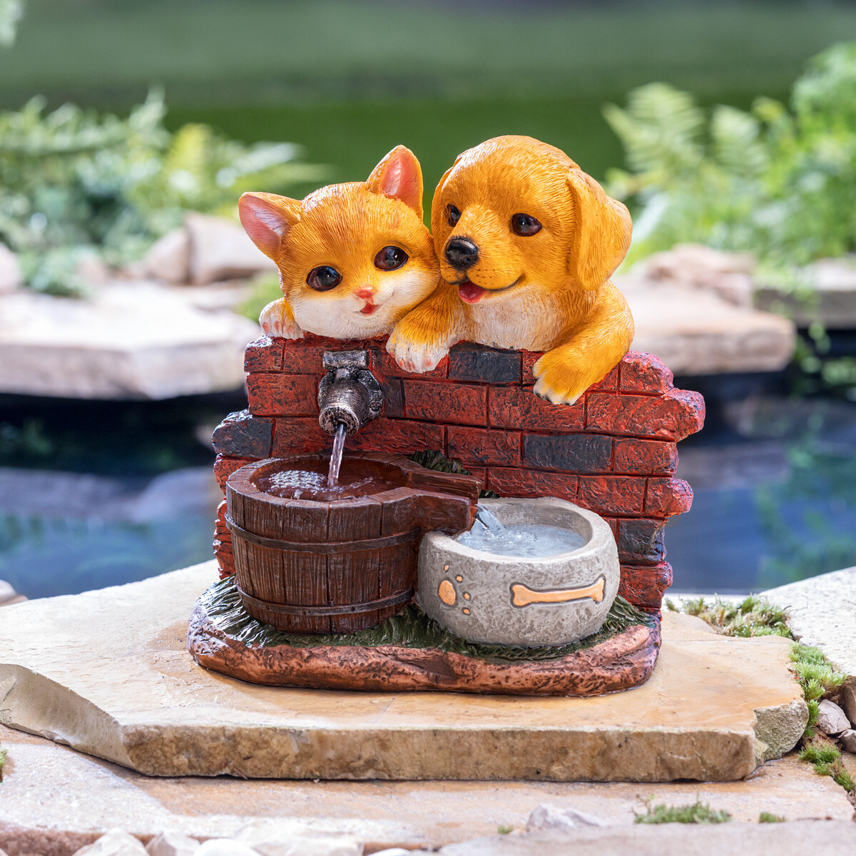Solárna fontána Flocki & Benno
