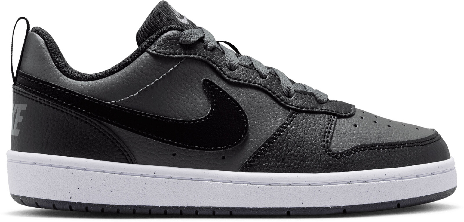Nike Court Borough Low Veľkosť: 35,5 EUR