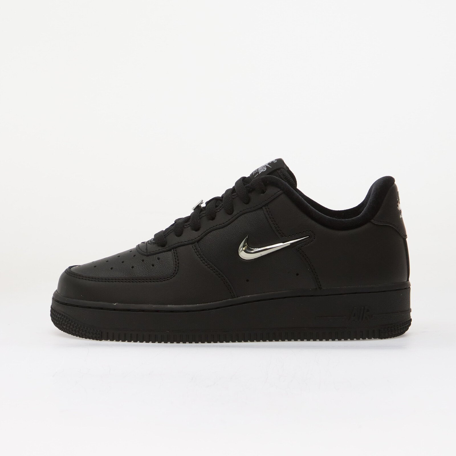 Tenisky Nike Air Force 1 '07 Black/ Metallic Silver-Wolf Grey EUR 40.5
