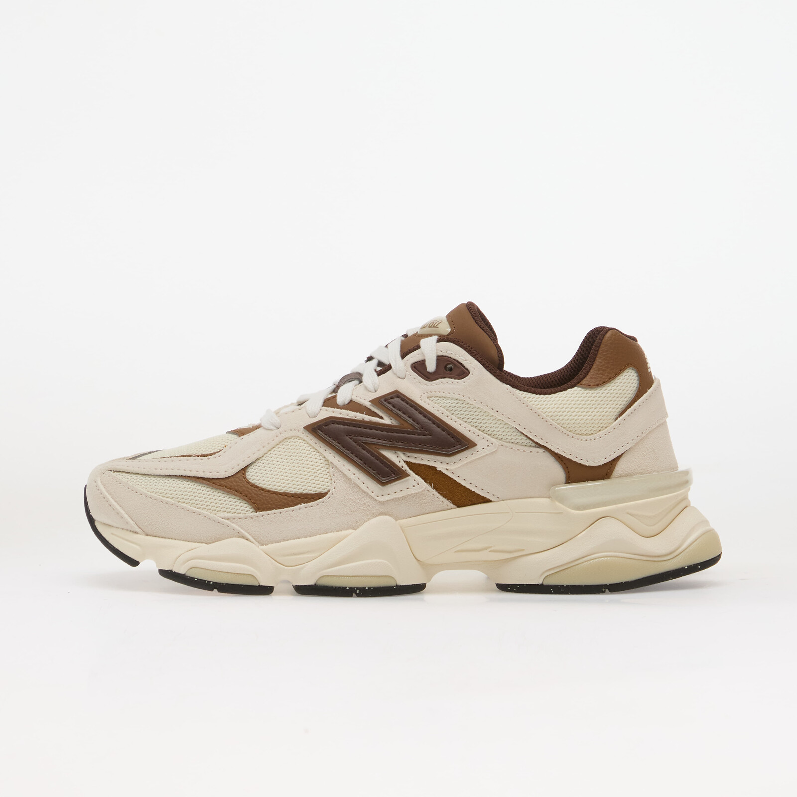 Tenisky New Balance 9060 Breakfast Tea/ Angora EUR 37.5