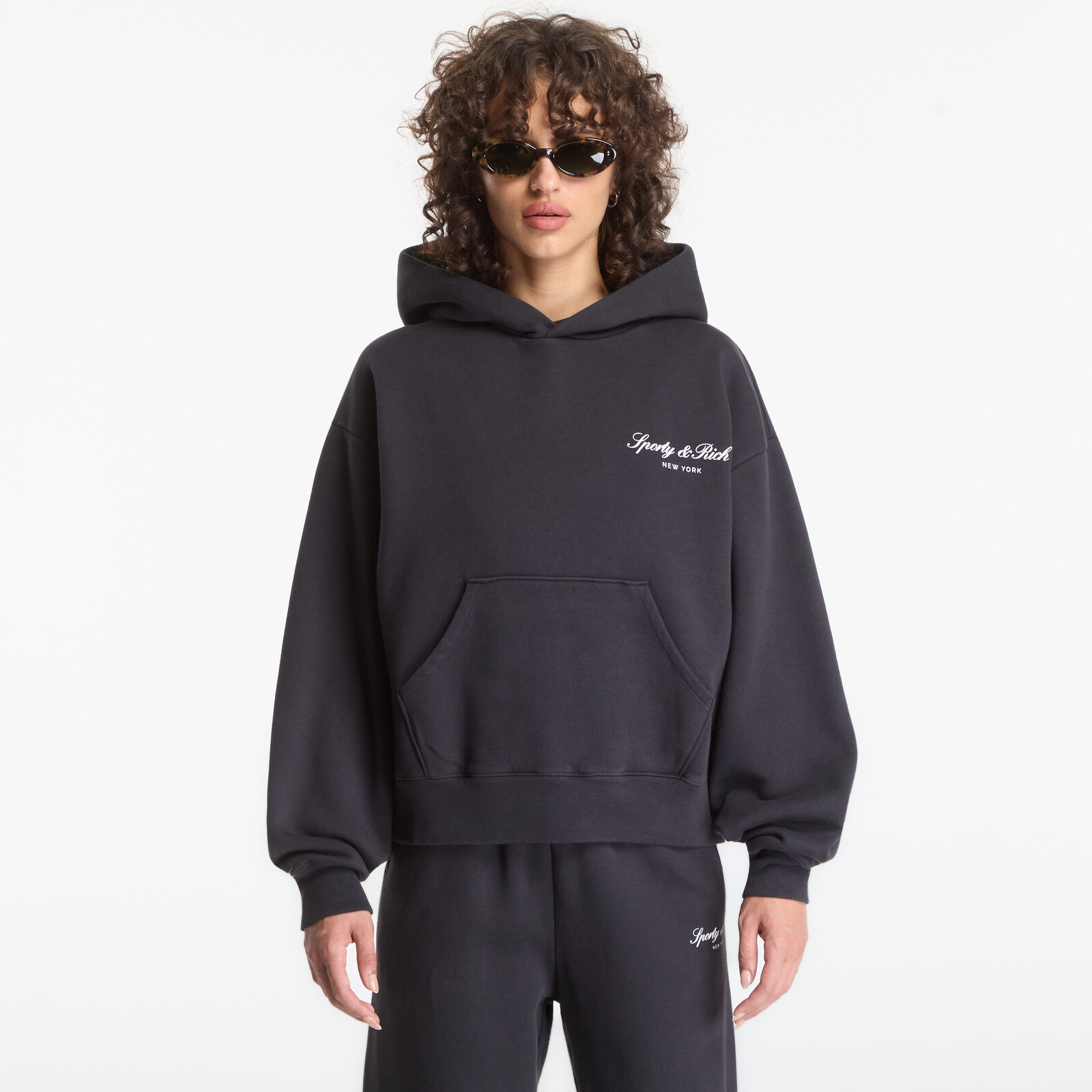 Mikina Sporty & Rich Signature NY Hoodie UNISEX Faded Black XS