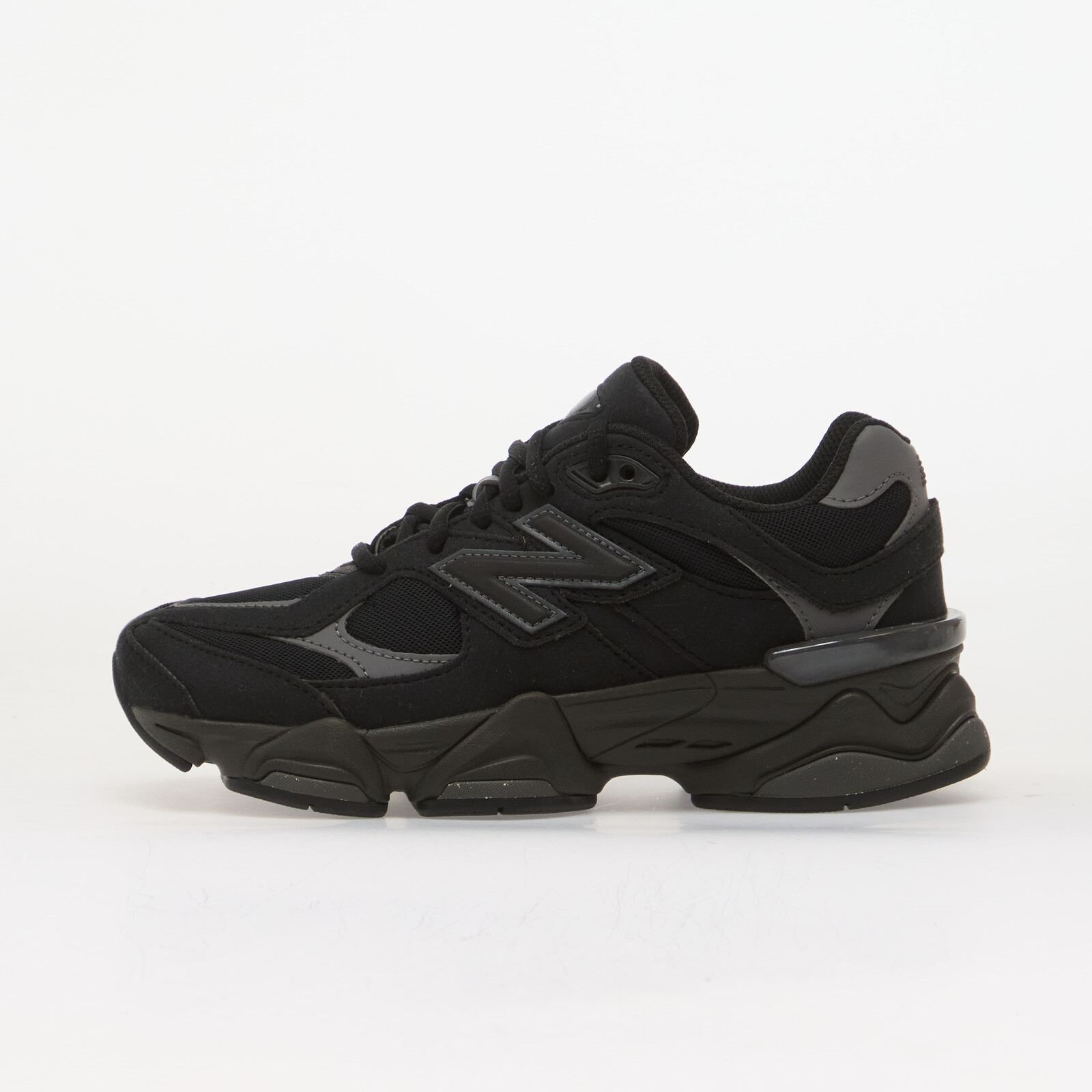 Tenisky New Balance Kids 9060 Black/ Castlerock EUR 36