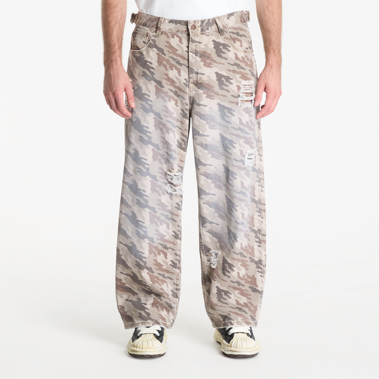 Džínsy Footshop x Oktagon Camo Pants Brown 34