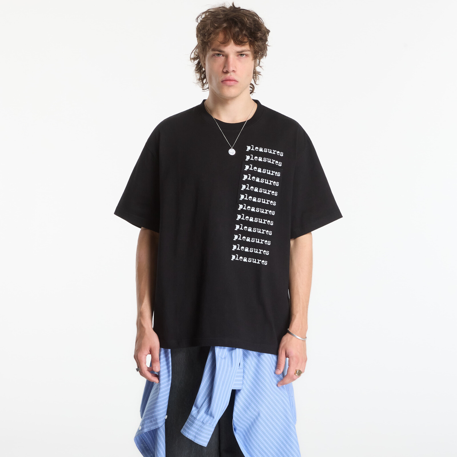 Tričko PLEASURES Slip Pocket Shirt Black M