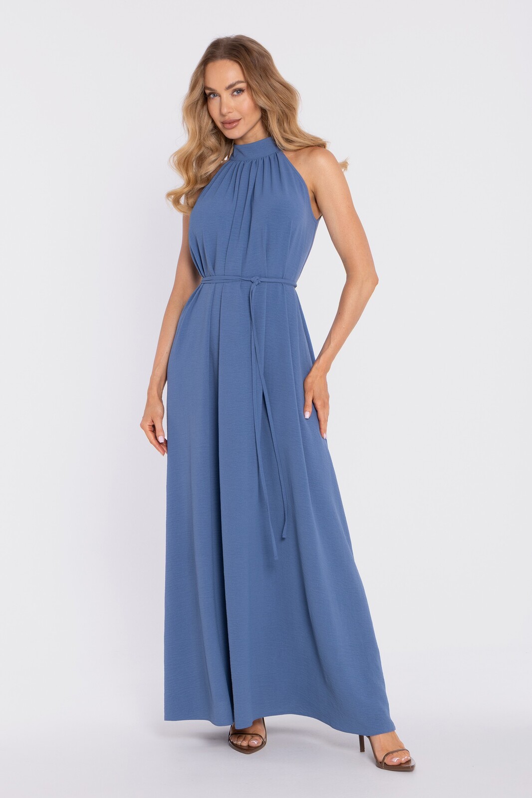 Made Of Emotion Woman's Maxi halter dress with tie belt - jeans