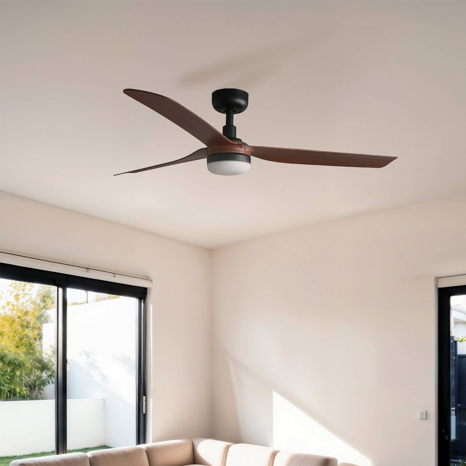 Stropný ventilátor s LED osvetlením Punt M, čierny/drevo, DC, tichý, 130 cm