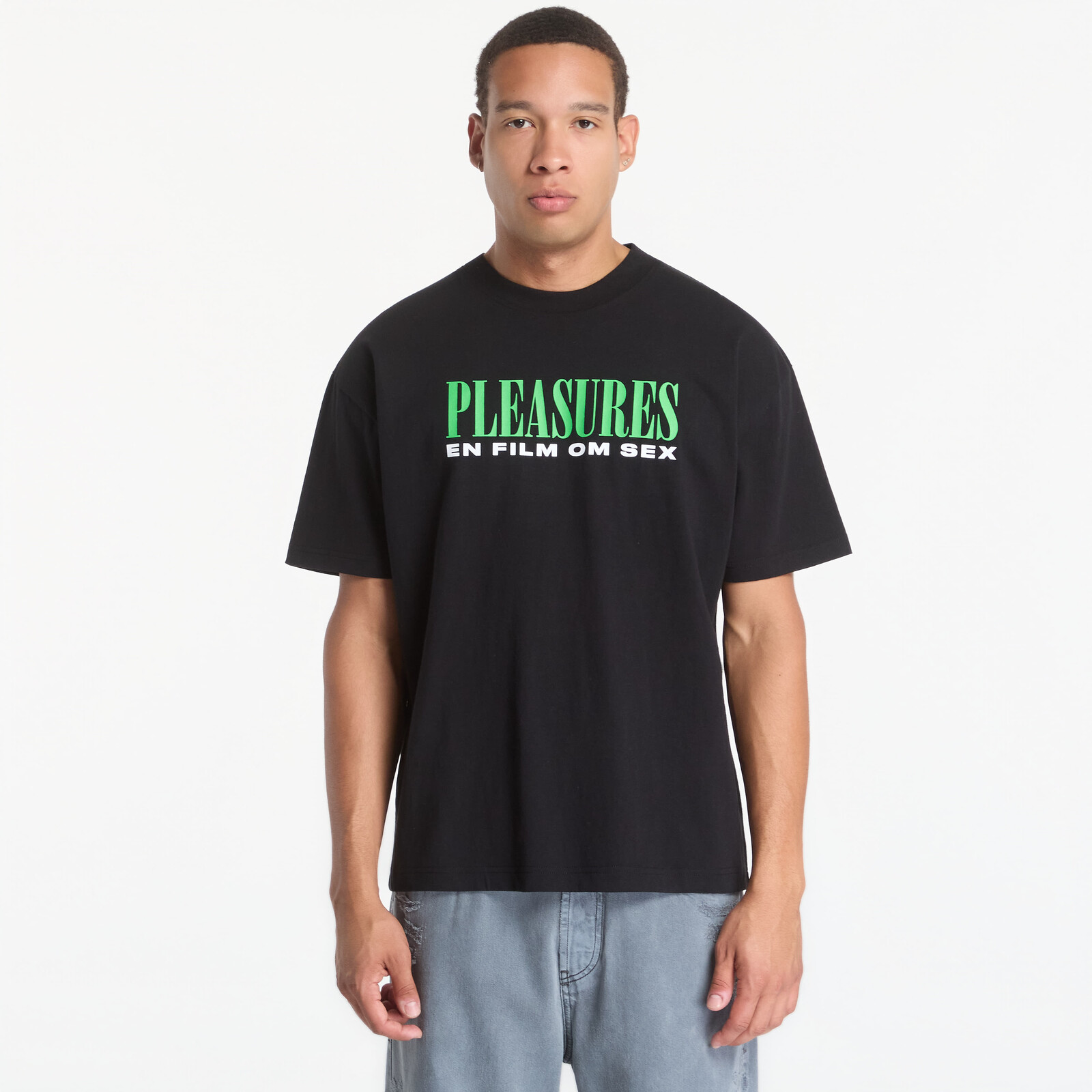 Tričko PLEASURES On Film T-Shirt Black S