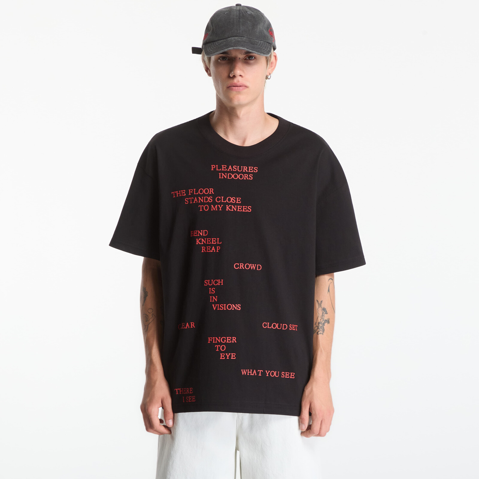 Tričko PLEASURES Indoors T-Shirt Black L