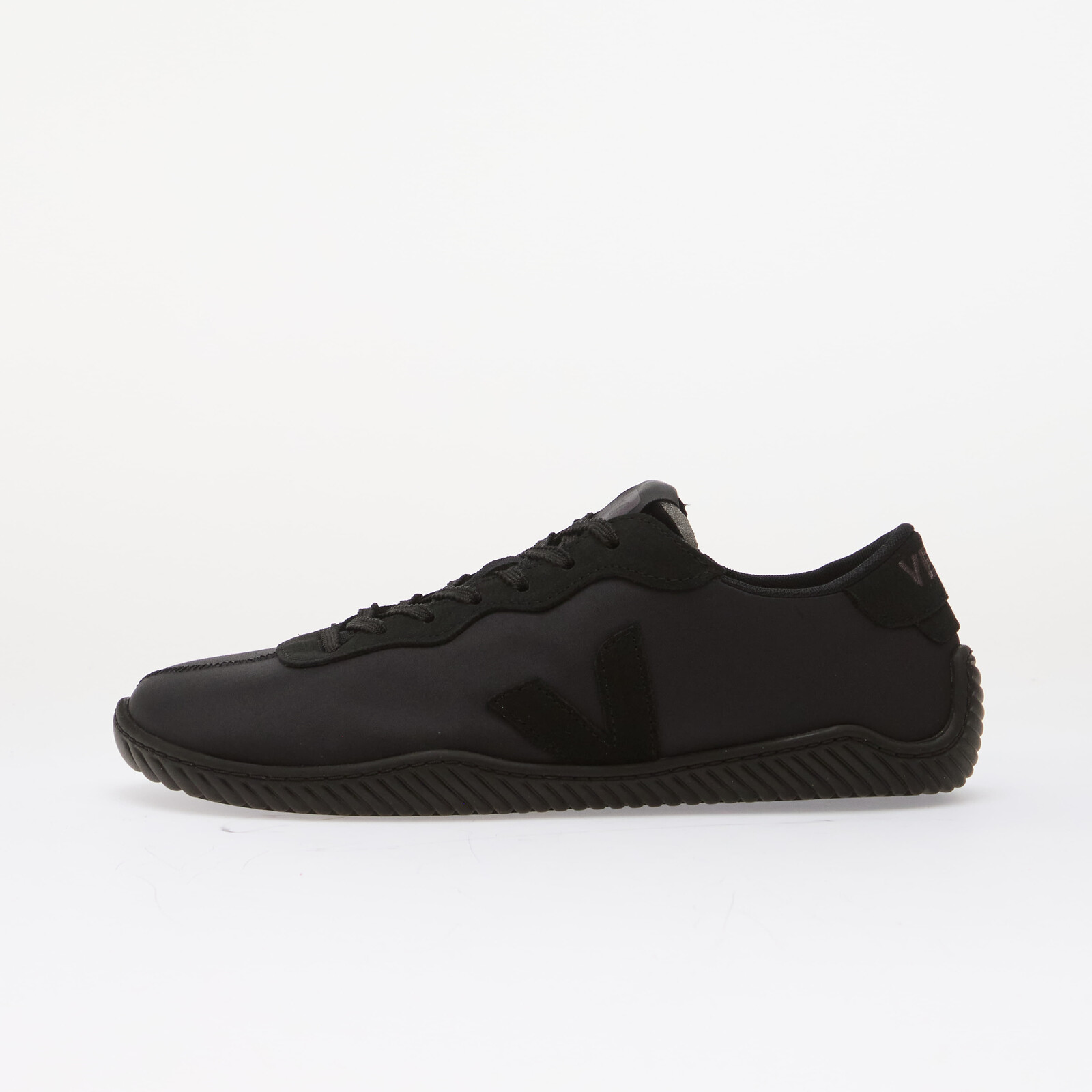 Tenisky Veja Jitsu Nolyn Full-Black EUR 40