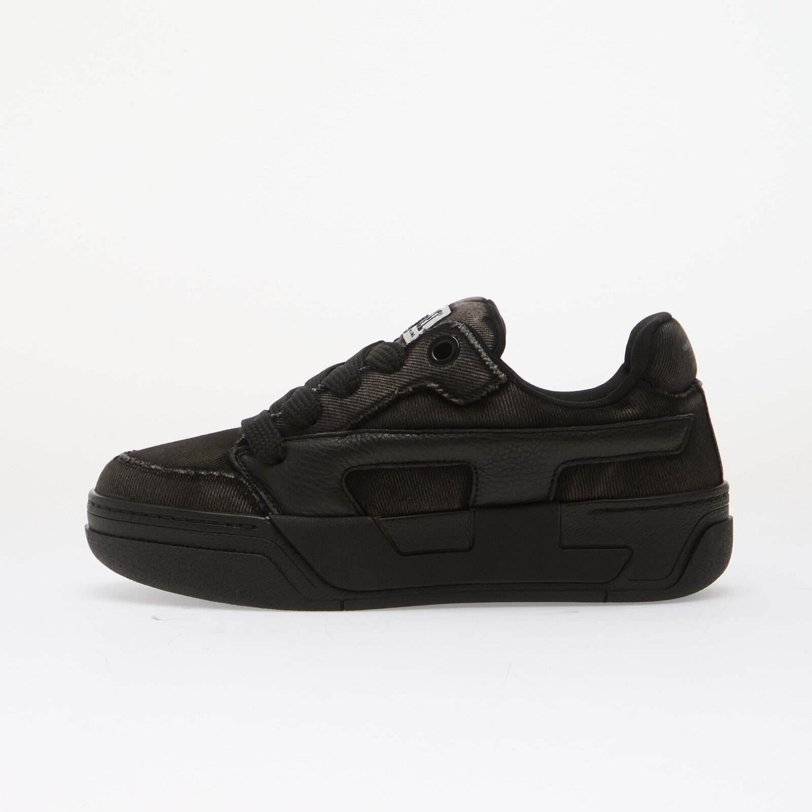 Tenisky Diesel D-Ollie S-D-Ollie Low Sneakers Black EUR 42