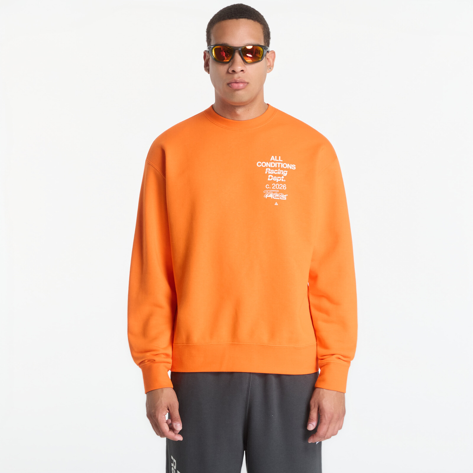 Mikina Nike ACG Tuff Fleece Dri-FIT Crew-Neck Sweatshirt Safety Orange/ White XXL