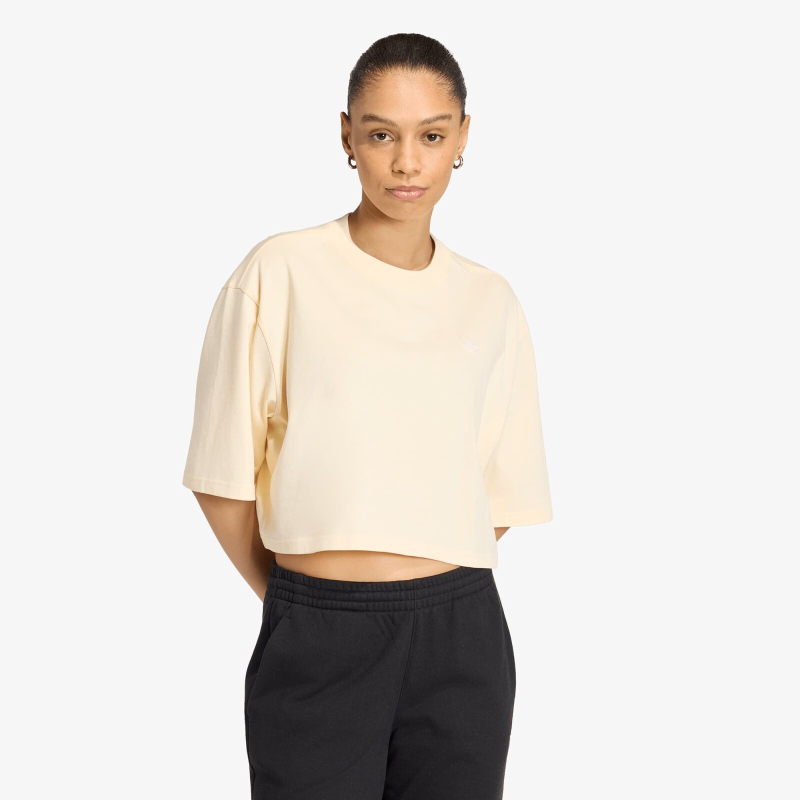 Tričko adidas Essentials Crop T-shirt Warm Vanilla M