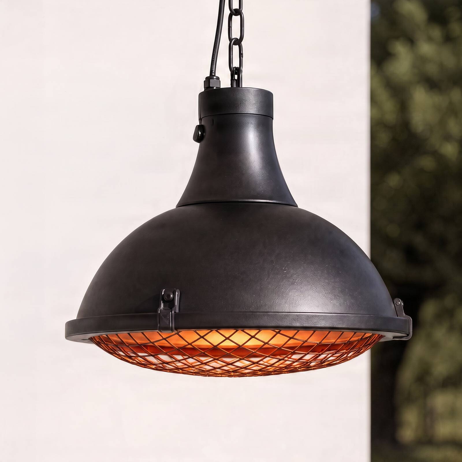 Závesný ohrievač Lucande Ormio, čierny, Ø 43 cm, IP44