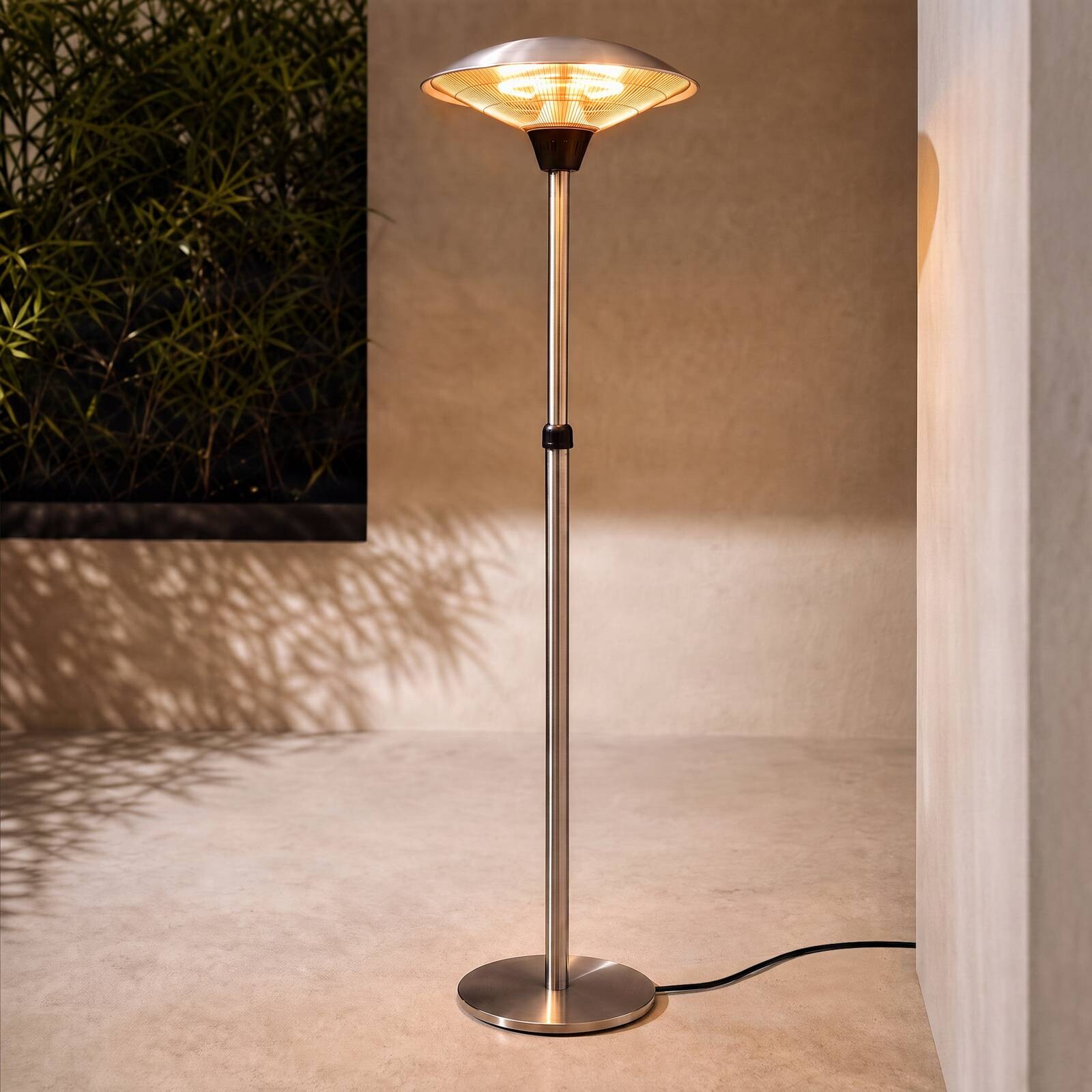 Stojanový ohrievač Lucande Solfire, strieborný, 200 cm, IP44