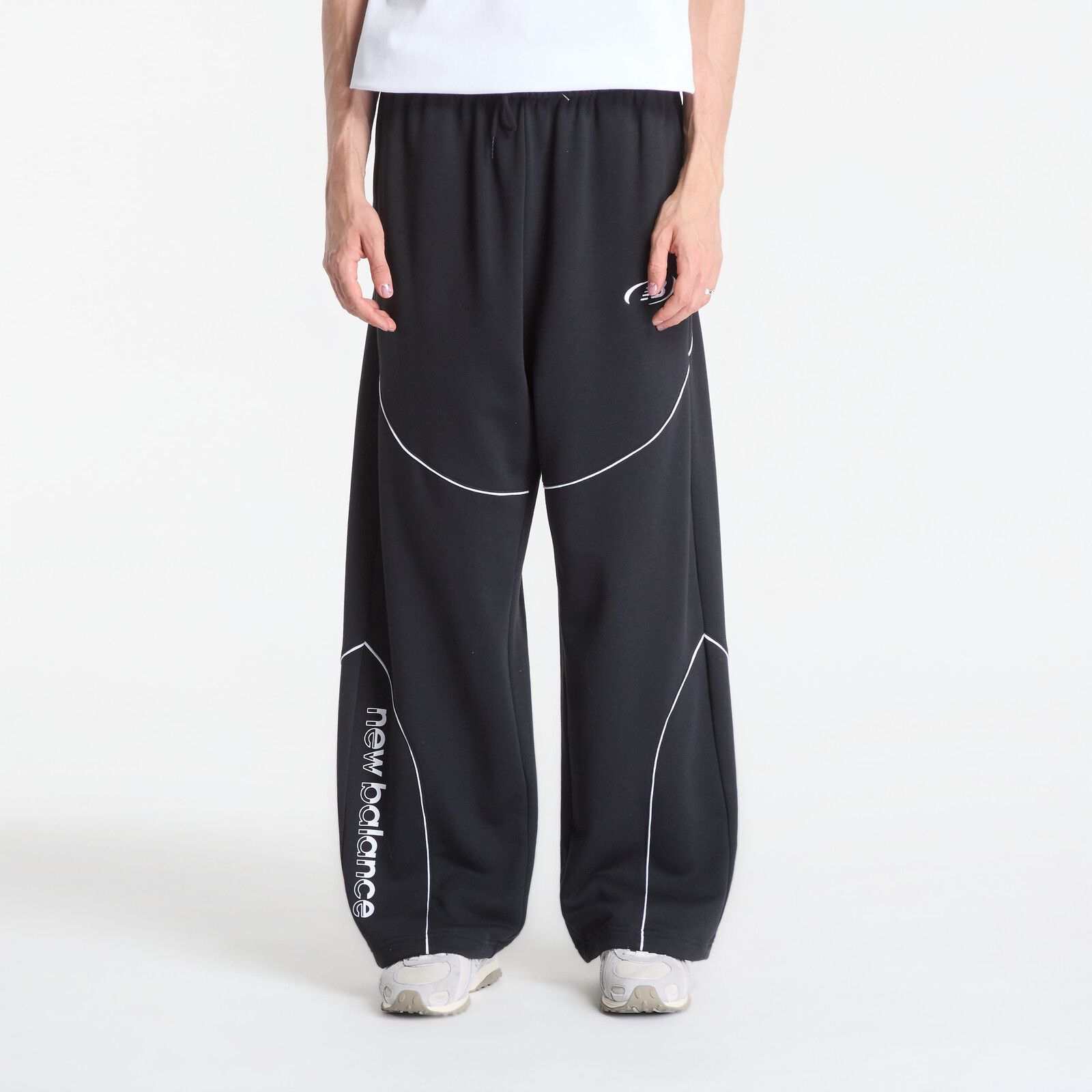 Kalhoty New Balance Trackside French Terry Pant Black L
